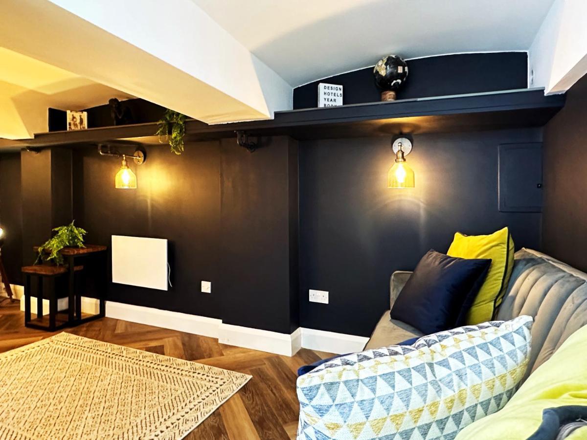 Liam Place Near Hyde Park - 1 Double Bed, 1 Sofa Bed, Spacious Apartment, Private Entrance Londyn Zewnętrze zdjęcie