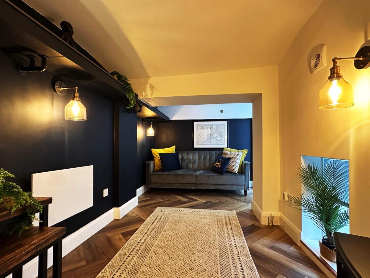 Liam Place Near Hyde Park - 1 Double Bed, 1 Sofa Bed, Spacious Apartment, Private Entrance Londyn Zewnętrze zdjęcie