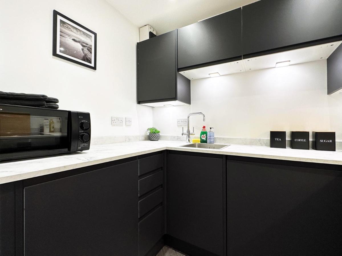 Liam Place Near Hyde Park - 1 Double Bed, 1 Sofa Bed, Spacious Apartment, Private Entrance Londyn Zewnętrze zdjęcie