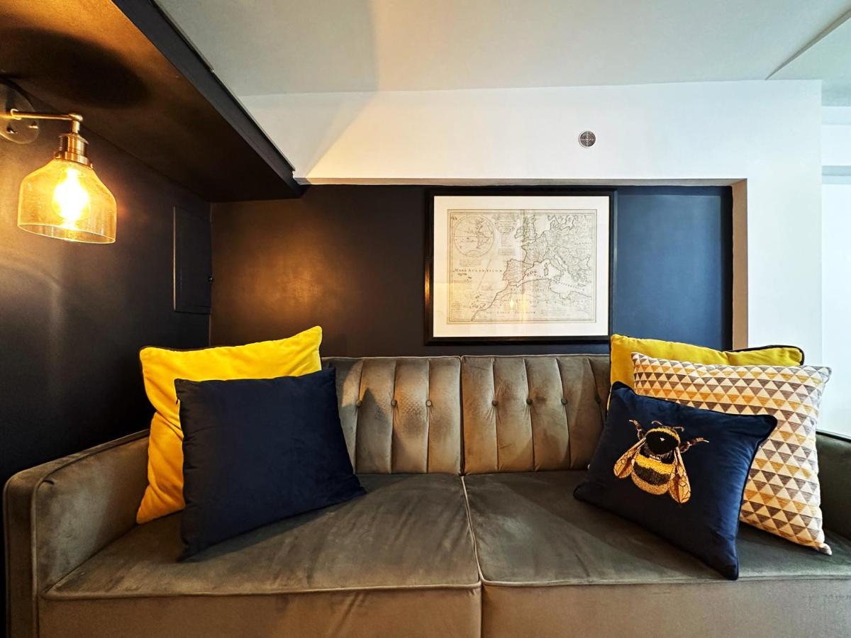 Liam Place Near Hyde Park - 1 Double Bed, 1 Sofa Bed, Spacious Apartment, Private Entrance Londyn Zewnętrze zdjęcie