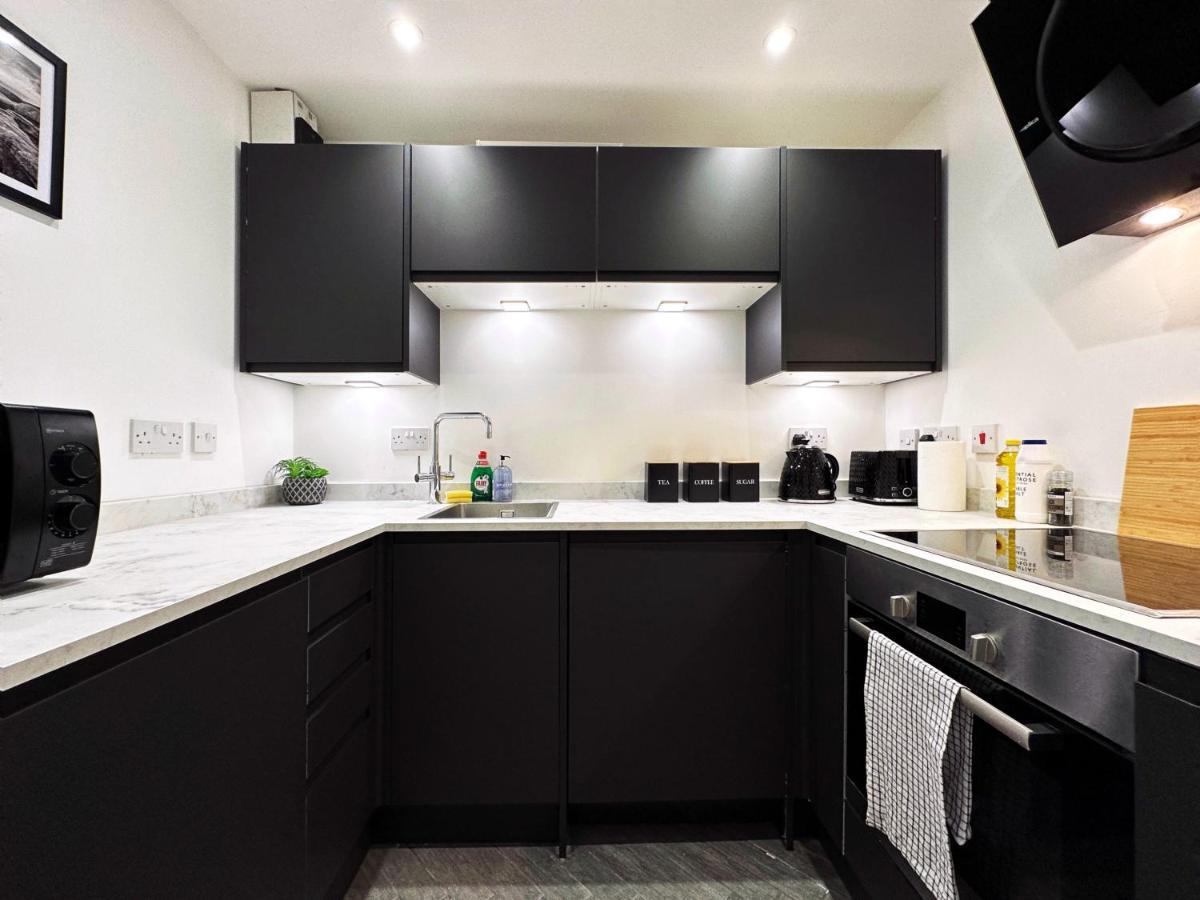 Liam Place Near Hyde Park - 1 Double Bed, 1 Sofa Bed, Spacious Apartment, Private Entrance Londyn Zewnętrze zdjęcie