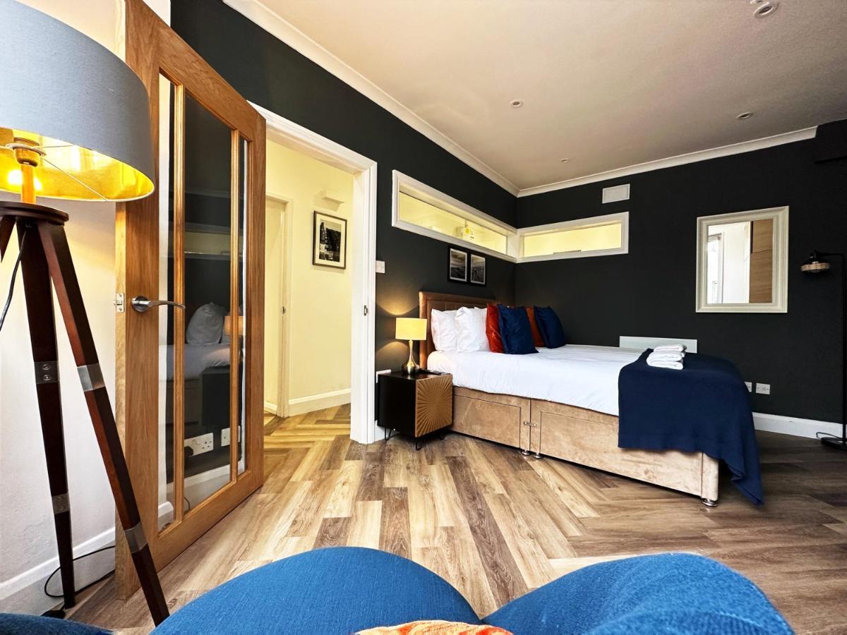 Liam Place Near Hyde Park - 1 Double Bed, 1 Sofa Bed, Spacious Apartment, Private Entrance Londyn Zewnętrze zdjęcie